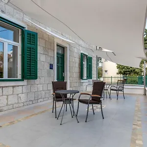 Apartment Studio Dzapo, Split